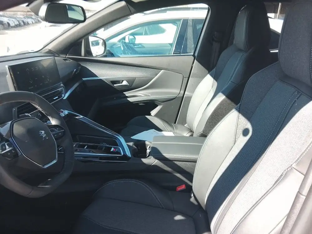 PEUGEOT 5008 - Foto 10 | Clidrive