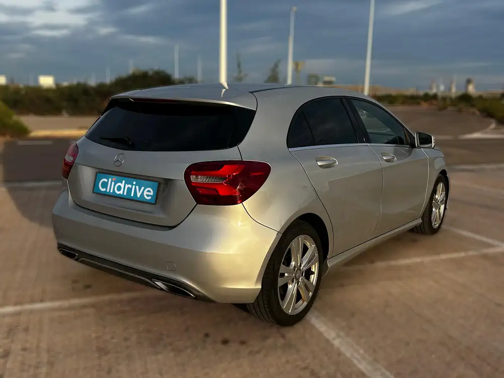 MERCEDES clase a