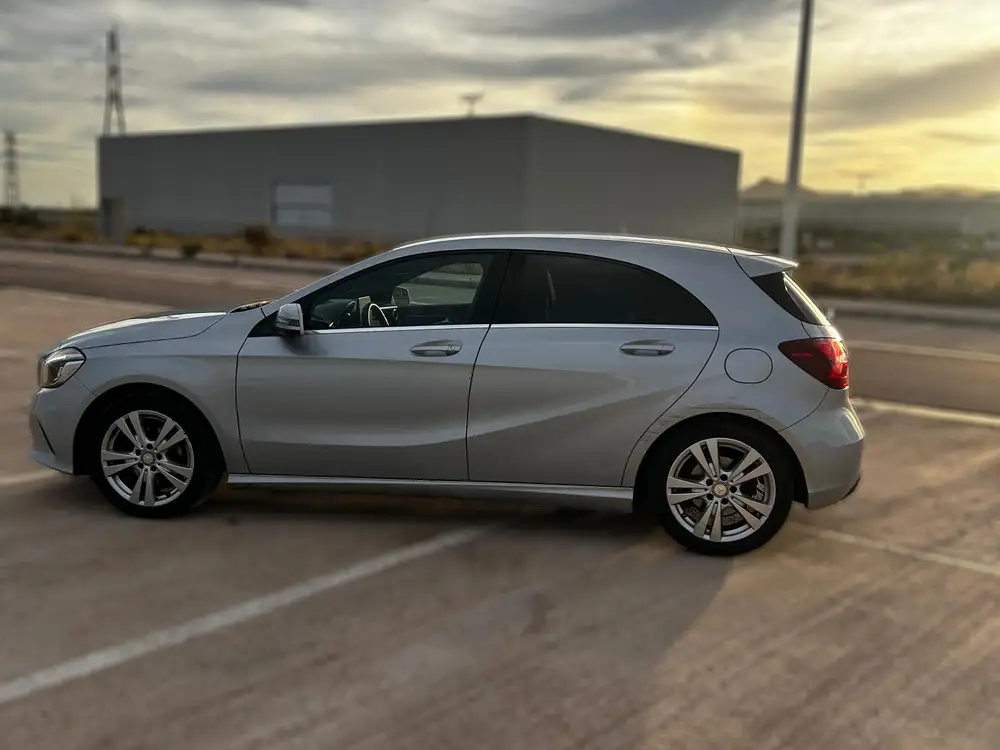 MERCEDES clase a