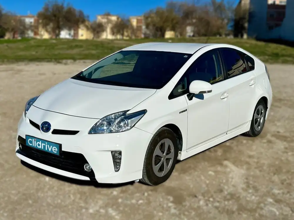 TOYOTA prius+