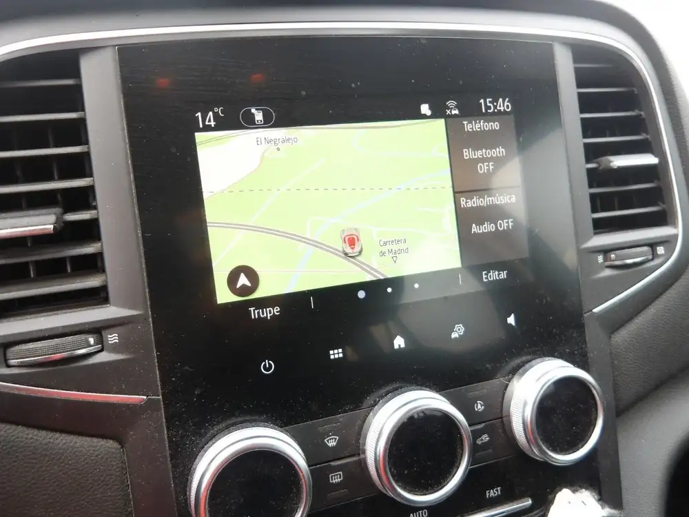 RENAULT megane - Foto 9 | Clidrive