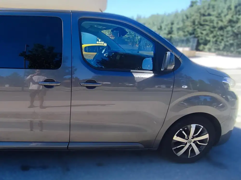 TOYOTA proace verso
