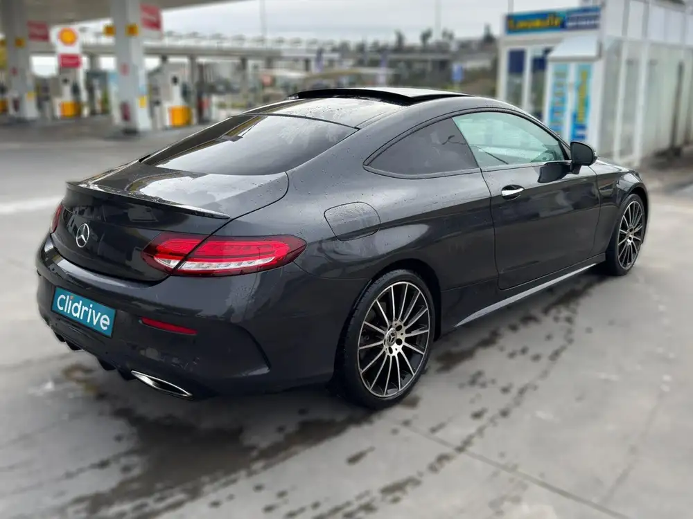MERCEDES clase c