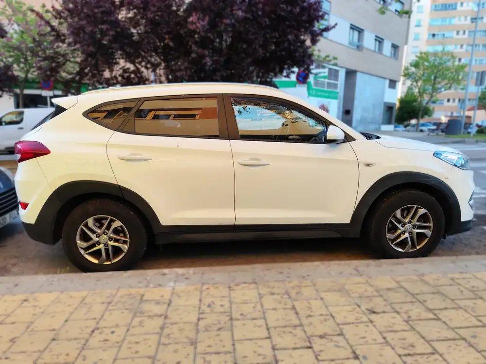 HYUNDAI tucson - Foto 2 | Clidrive