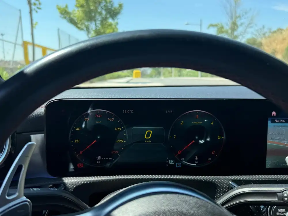 MERCEDES cla