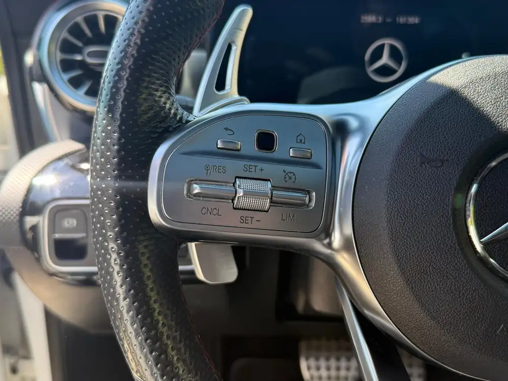 MERCEDES cla