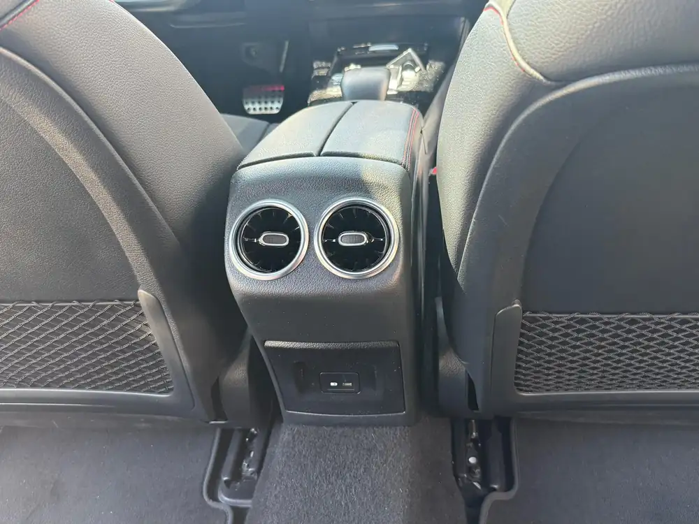 MERCEDES cla