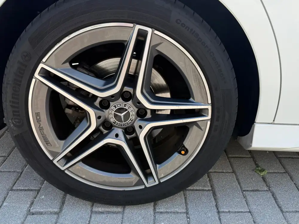 MERCEDES cla