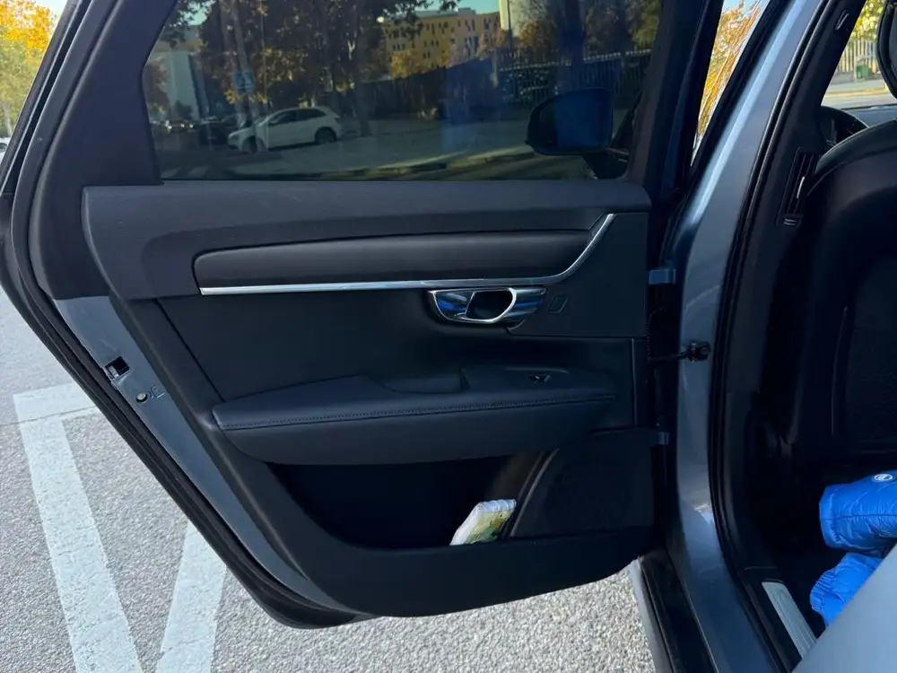 VOLVO V90 Cross Country