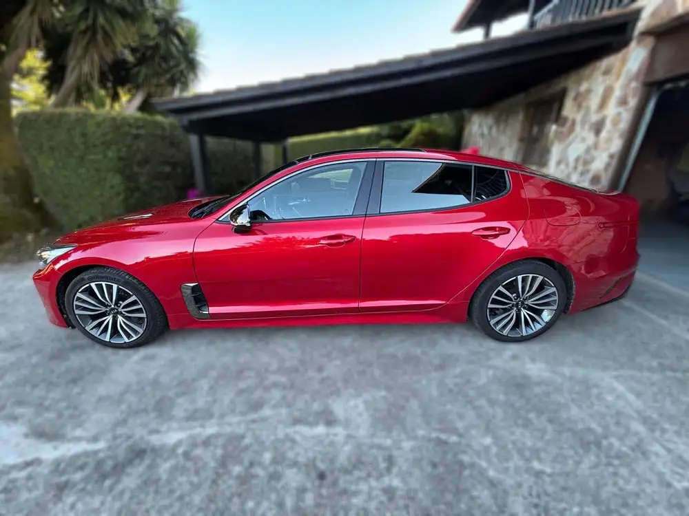 KIA stinger