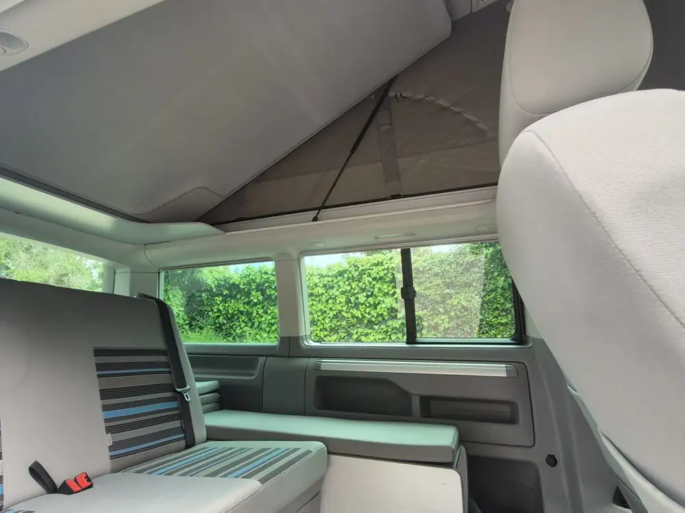 VOLKSWAGEN california