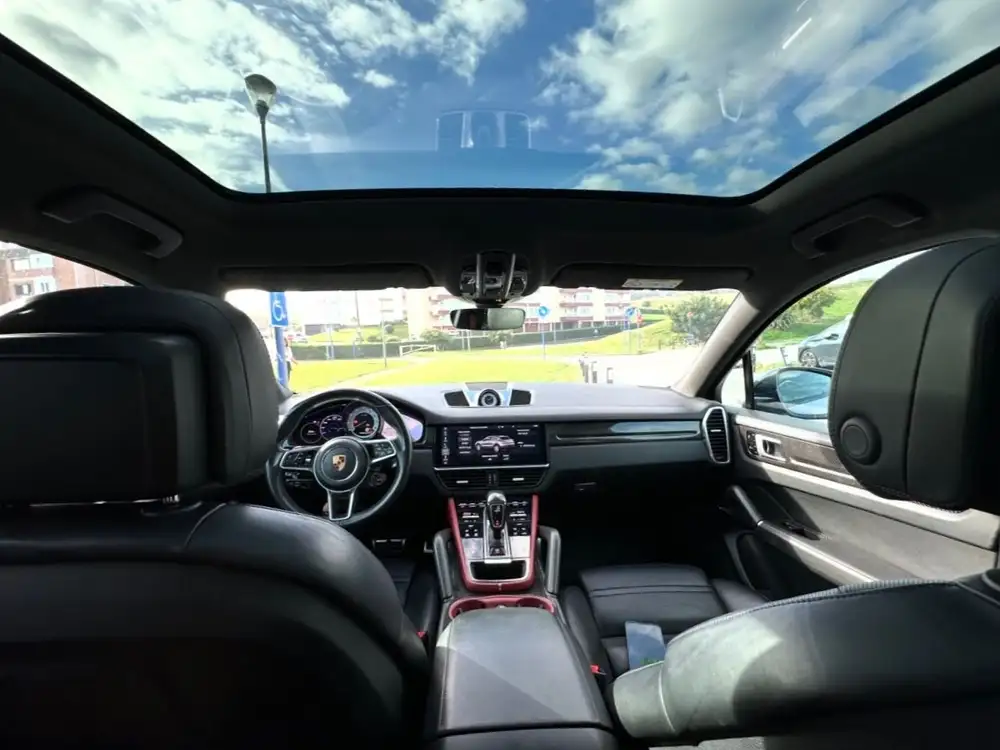 PORSCHE cayenne