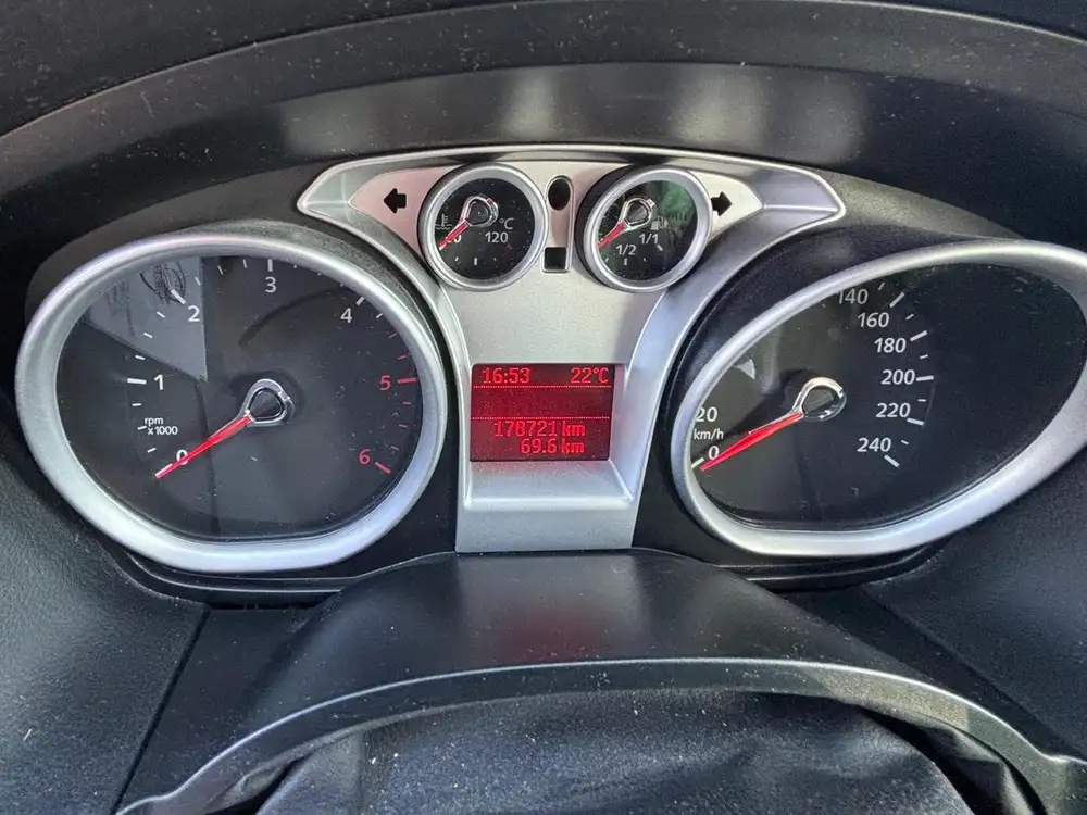 FORD focus - Foto 8 | Clidrive