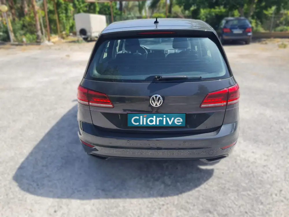 VOLKSWAGEN golf sportsvan