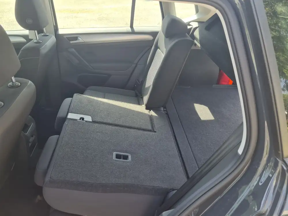 VOLKSWAGEN golf sportsvan