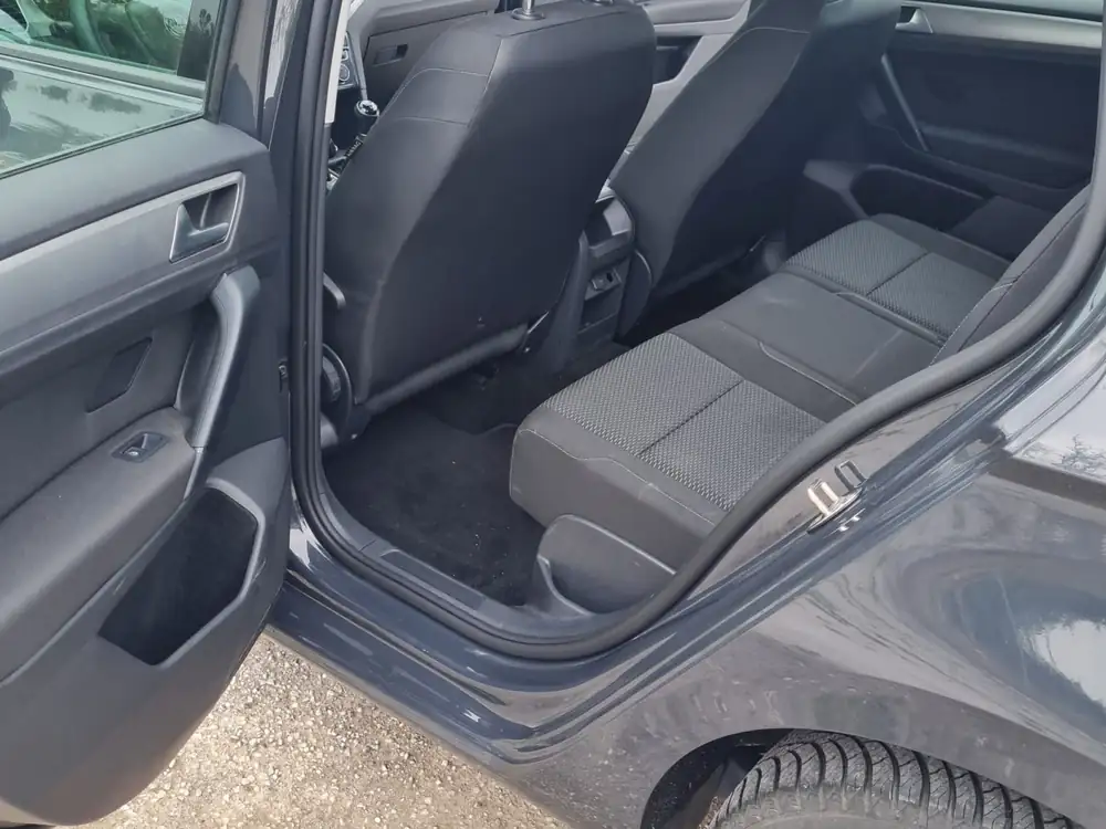 VOLKSWAGEN golf sportsvan