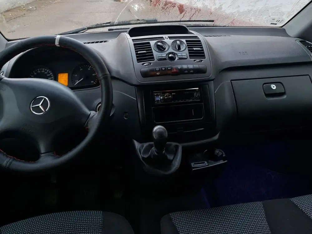 MERCEDES vito