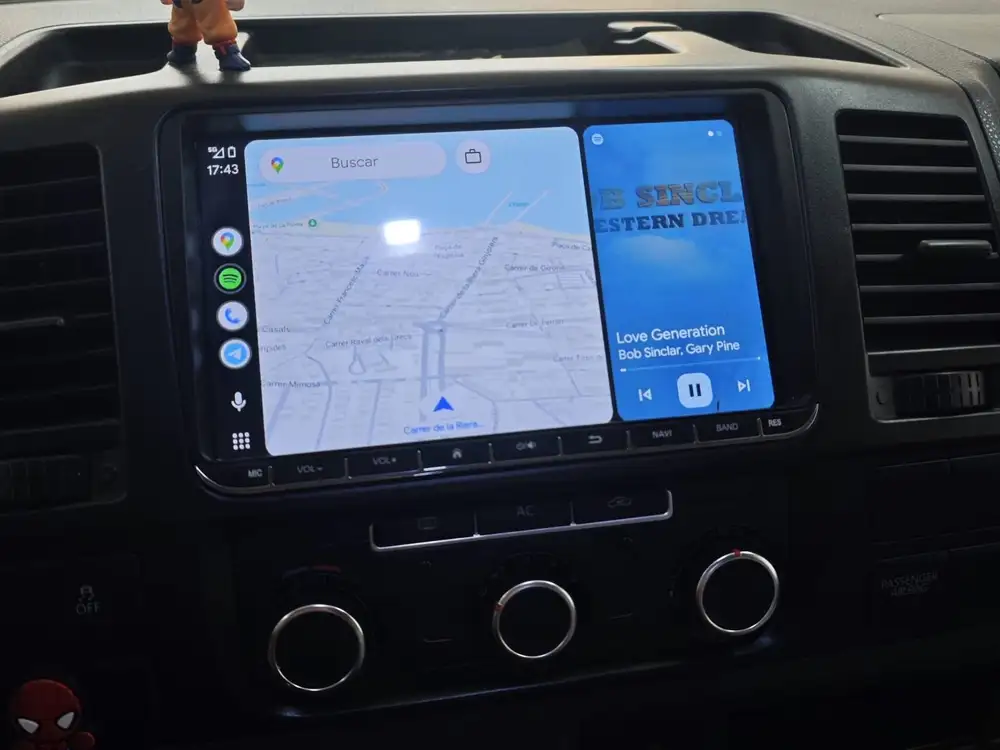 VOLKSWAGEN transporter