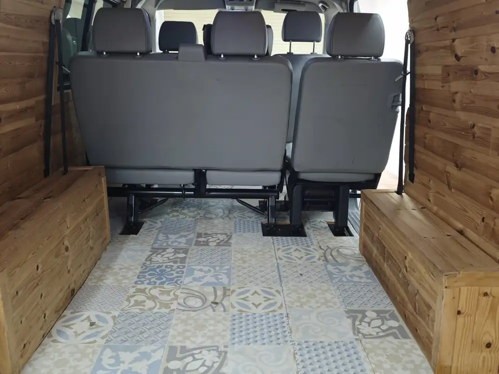 VOLKSWAGEN transporter