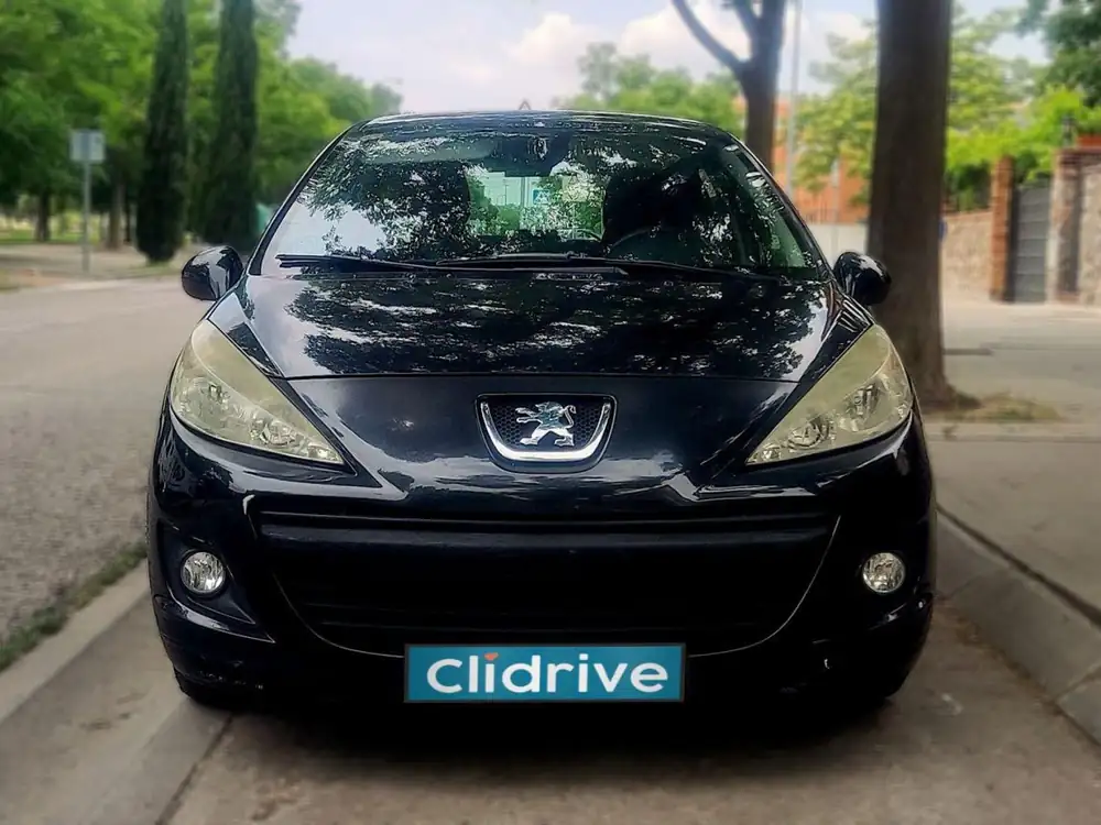 PEUGEOT 207