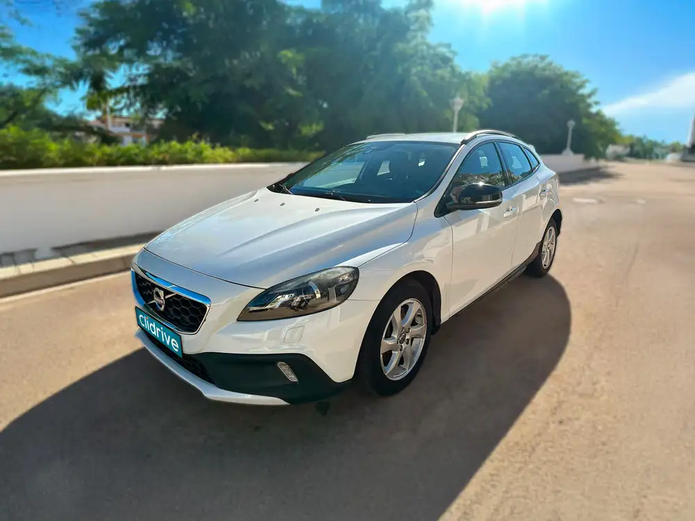 VOLVO V40 Cross country