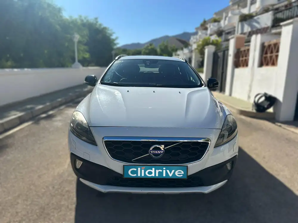 VOLVO V40 Cross country