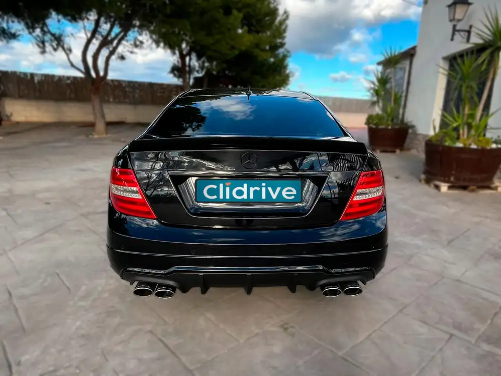 MERCEDES clase c