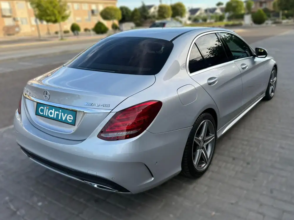 MERCEDES clase c