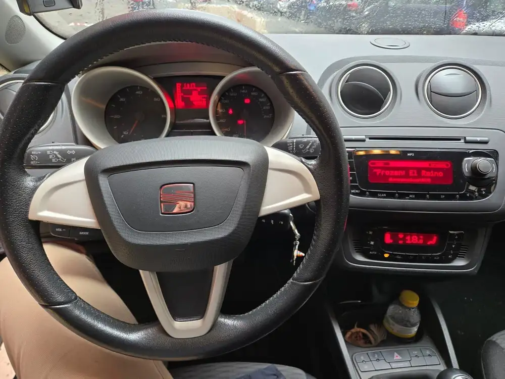 SEAT ibiza