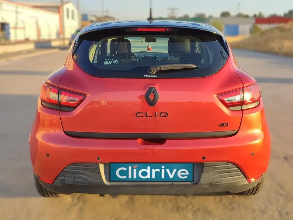 RENAULT clio