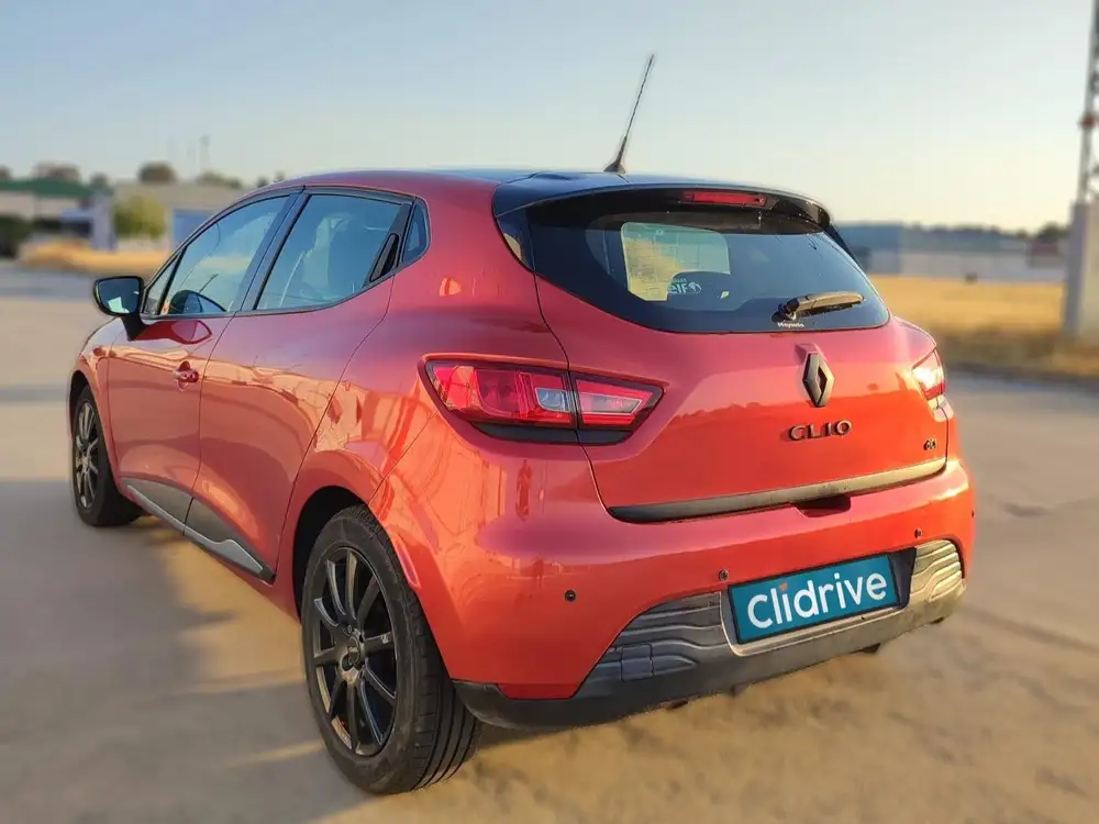 RENAULT clio