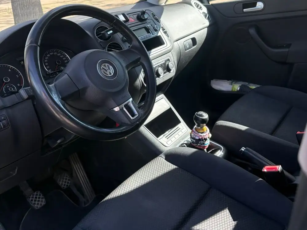 VOLKSWAGEN golf plus