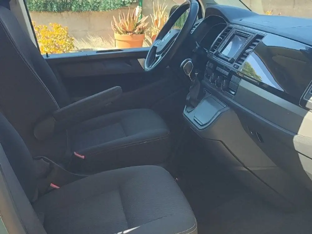 VOLKSWAGEN california