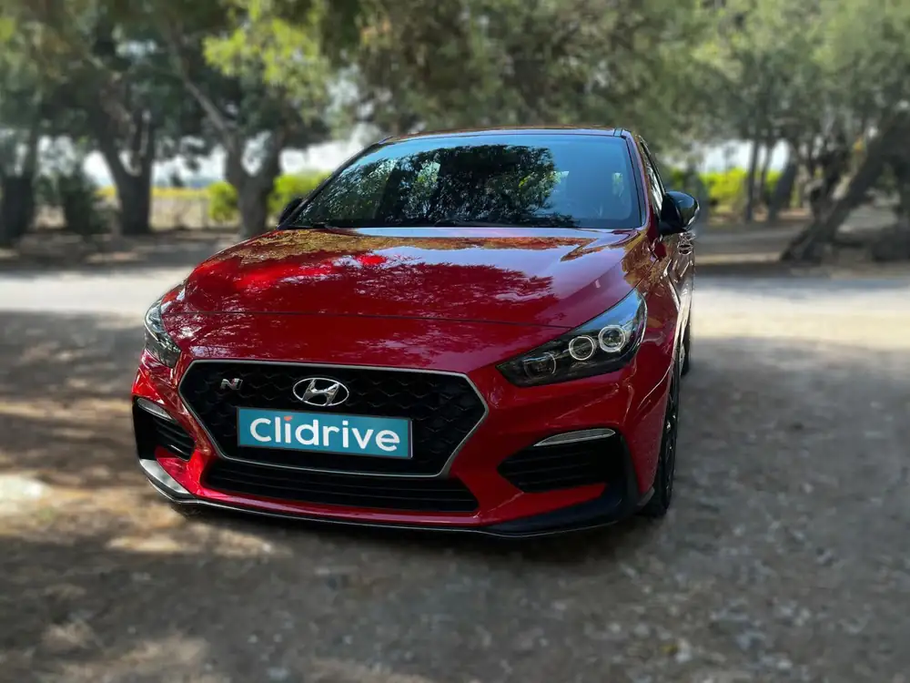 HYUNDAI i30