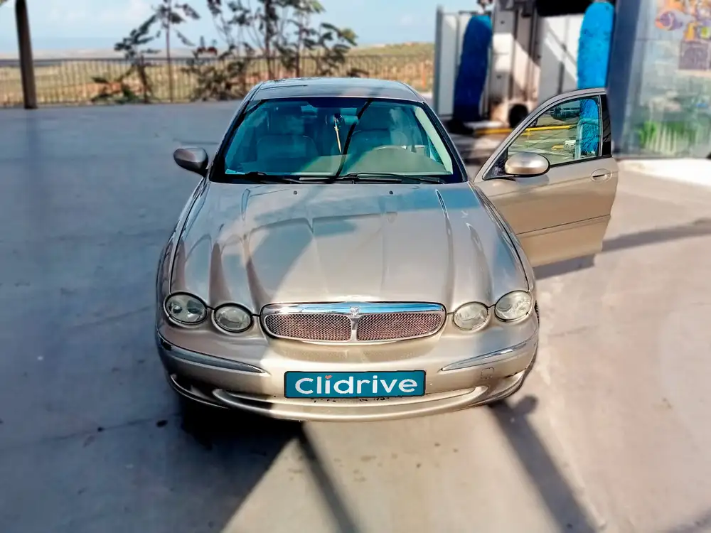 JAGUAR x-type