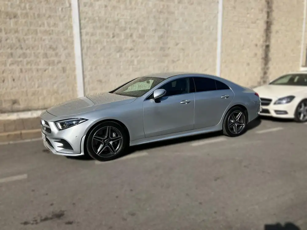 MERCEDES cls