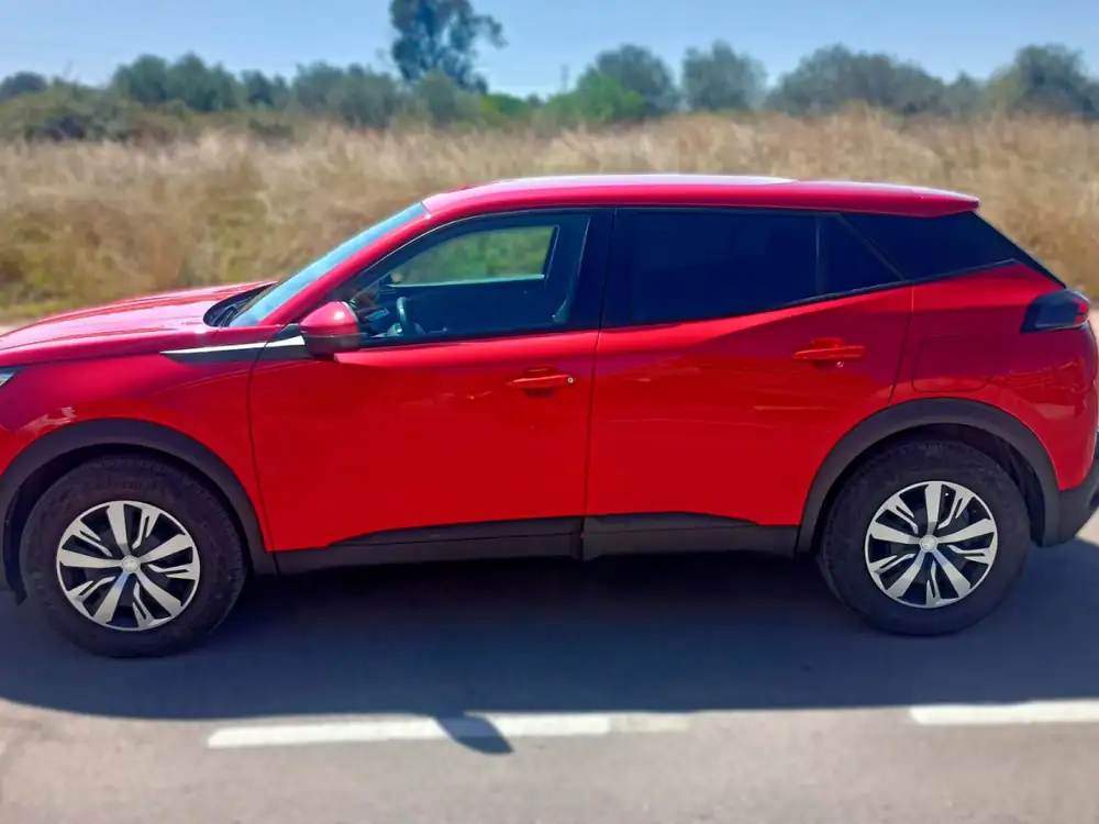 PEUGEOT 2008
