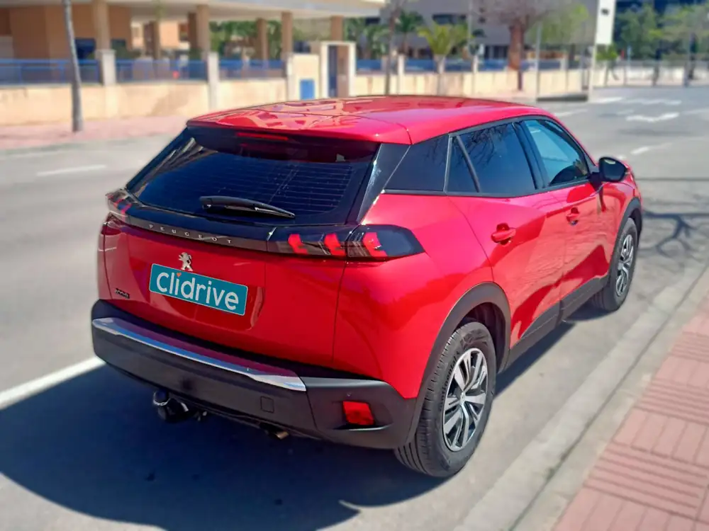 PEUGEOT 2008