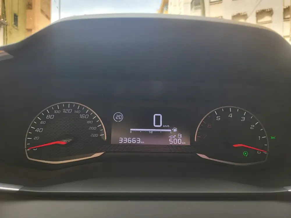 PEUGEOT 2008