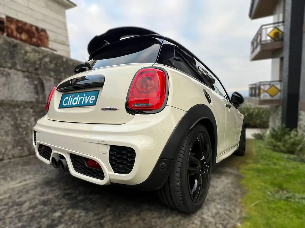 MINI mini