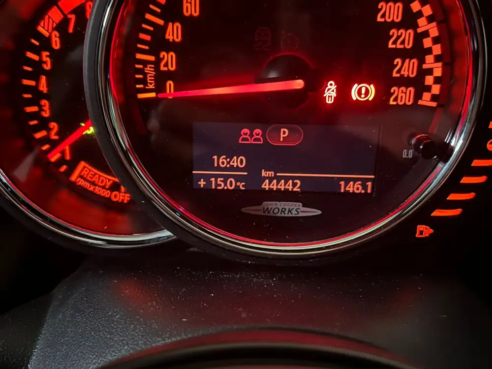 MINI mini