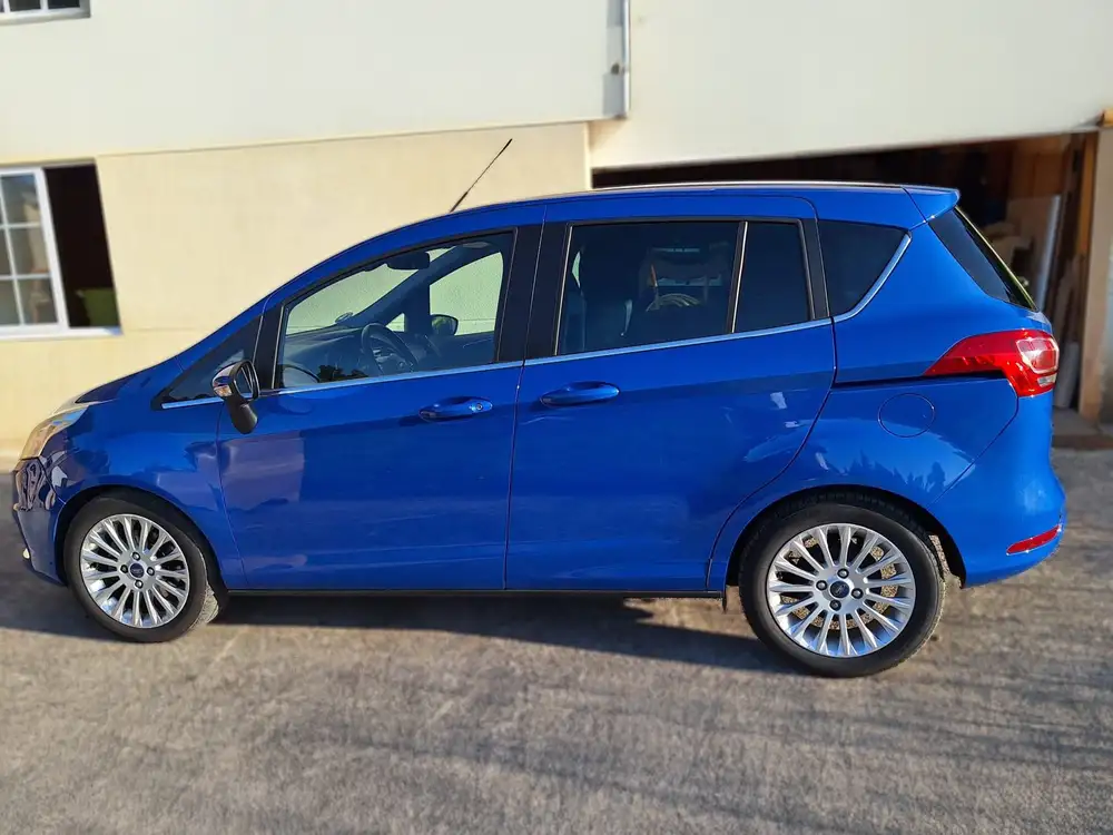 FORD b-max