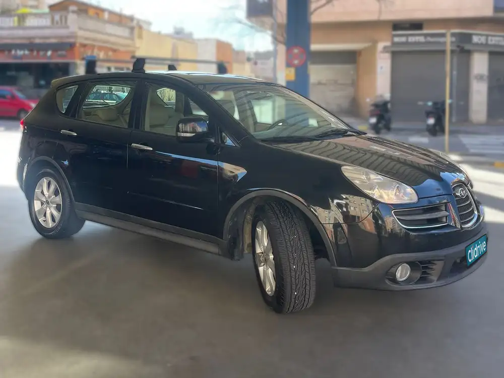 SUBARU tribeca