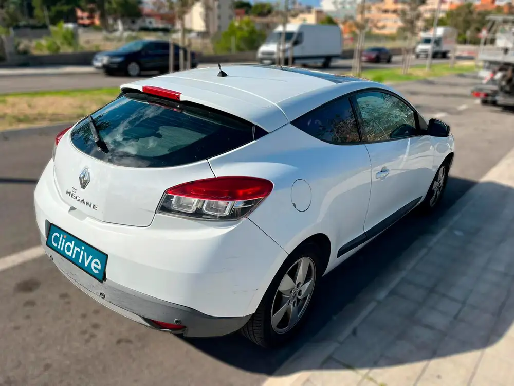 RENAULT megane