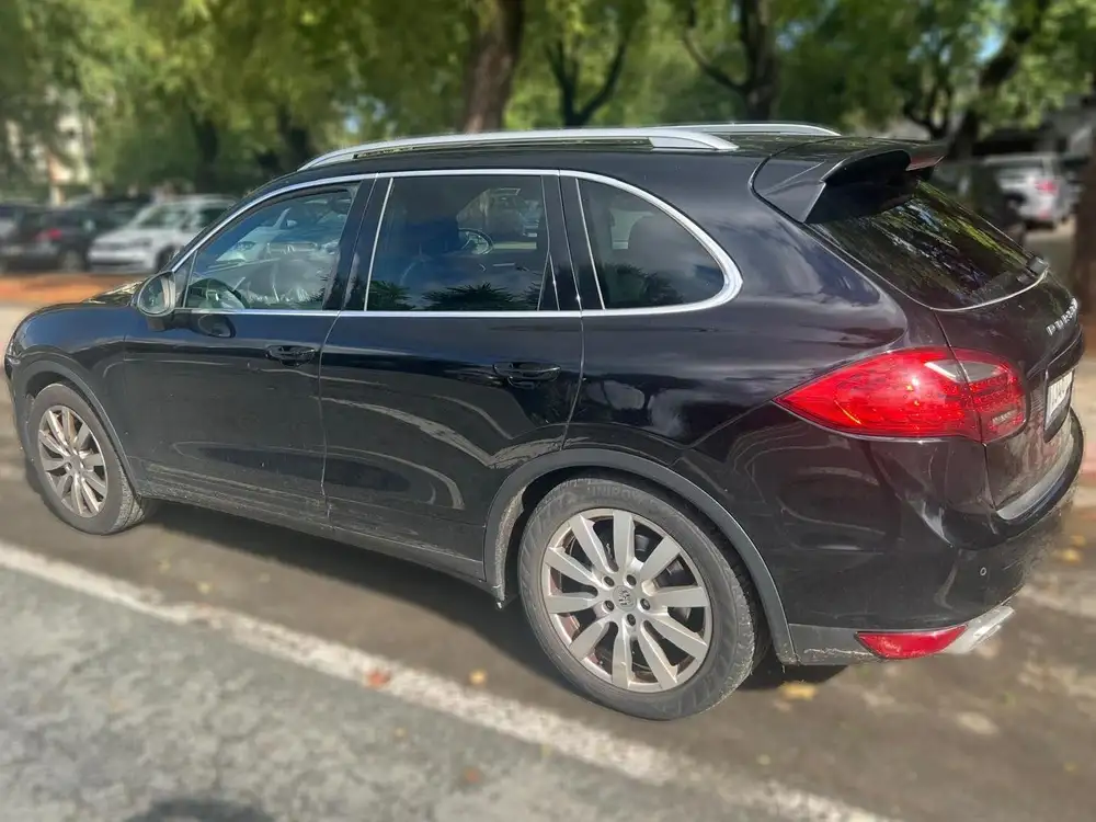 PORSCHE cayenne