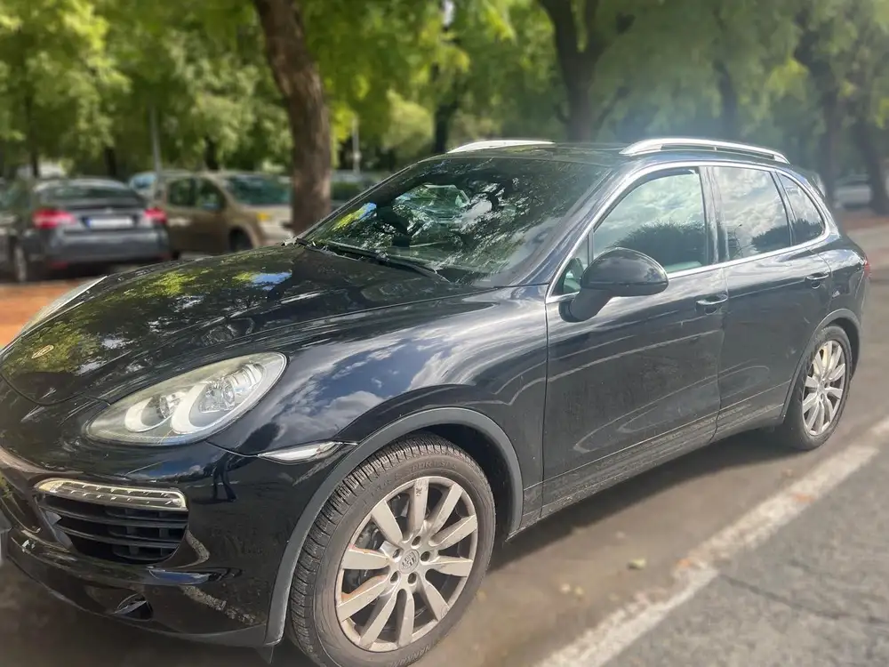 PORSCHE cayenne