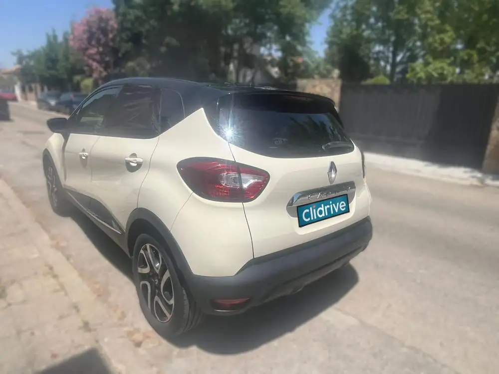 RENAULT captur