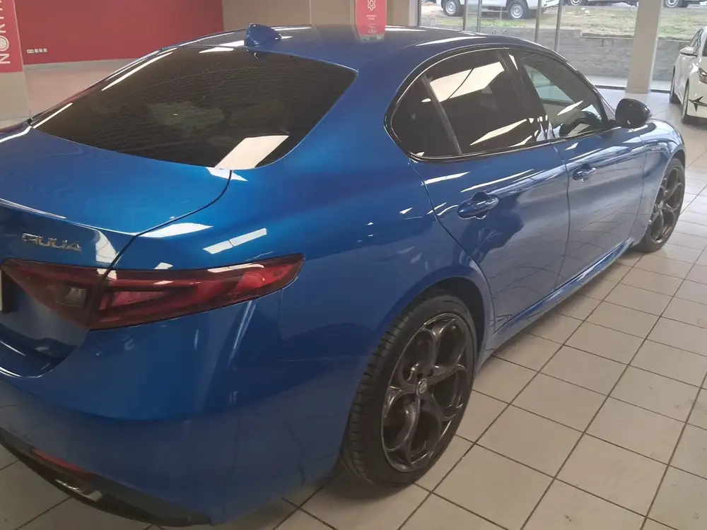 ALFA ROMEO giulia