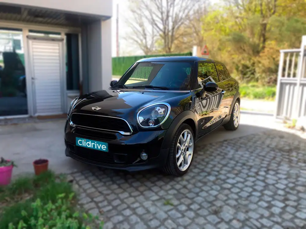 MINI paceman
