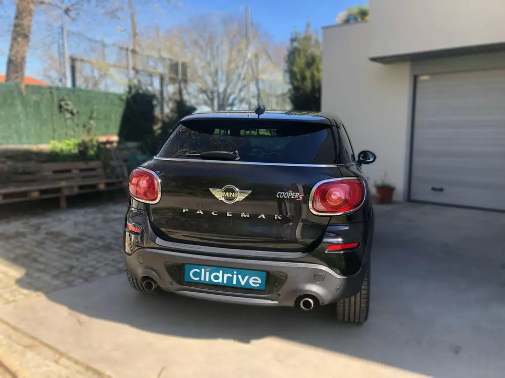 MINI paceman